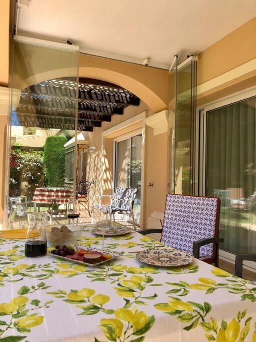 Apartamento Gorgeous Located In Elviria Marbella