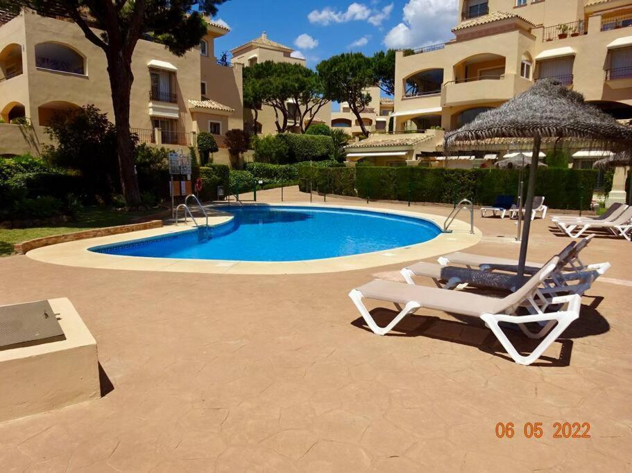 Apartamento Gorgeous Located In Elviria Marbella